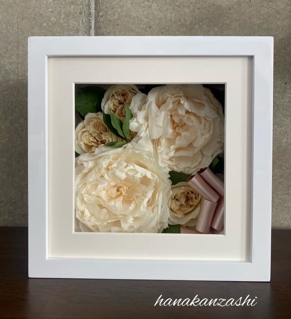 芍薬、薔薇のウェディングブーケからお作り